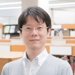 中溝 晃介